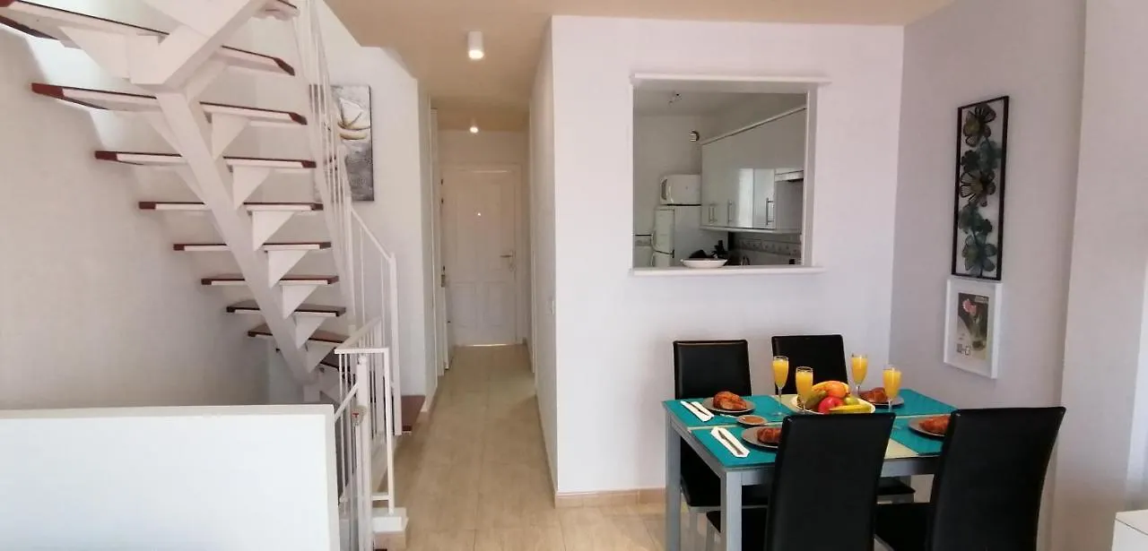 Chilly Apartment - Sunny Rooftop Terrace With Ocean View Callao Salvaje